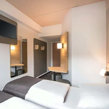 Hotel Schwerin-sued 3*